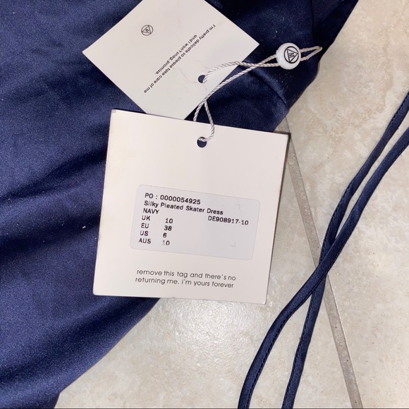 MISSGUIDED NAVY DRESS - Picture 4 of 4